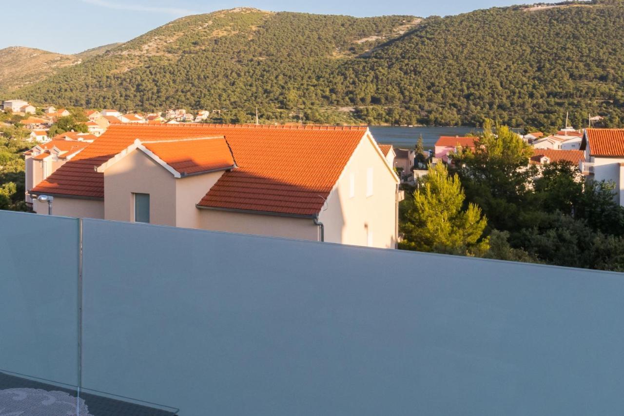 Apartments And Rooms With Parking Space Grebastica, Sibenik - 17831 ภายนอก รูปภาพ