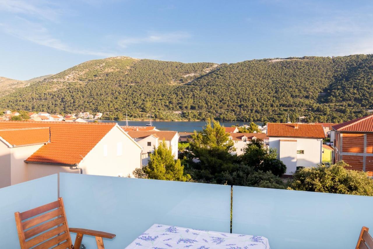 Apartments And Rooms With Parking Space Grebastica, Sibenik - 17831 ภายนอก รูปภาพ