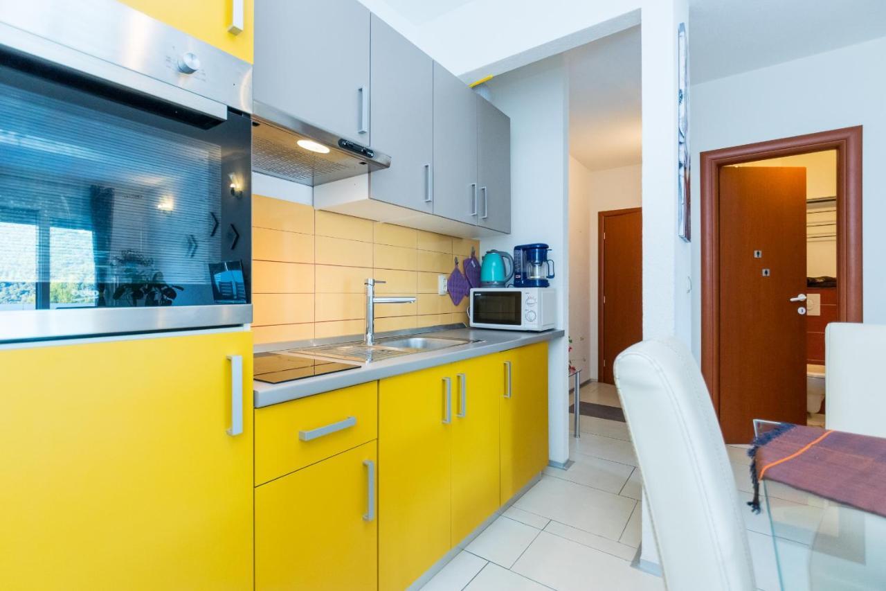 Apartments And Rooms With Parking Space Grebastica, Sibenik - 17831 ภายนอก รูปภาพ
